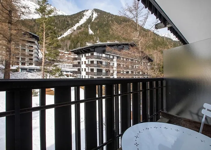Du Brevent - Village Chamonix